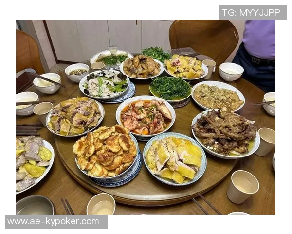 姆巴佩向中国球迷送中秋祝福期待分享月饼和团圆饭的温馨时刻